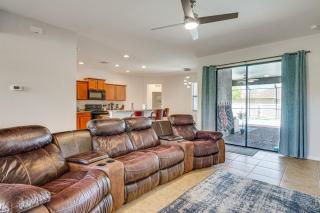 6 Mi to Beach: Cape Coral Home w/ Screened Lanai - 7