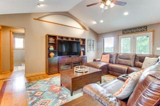 Family-Friendly Ozarks Getaway Less Than 21 Mi to Branson! - Omaha - 7