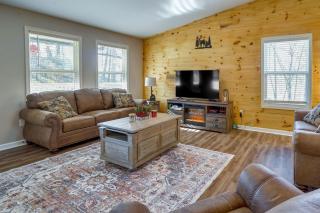 Serene Logan Retreat with Private Hot Tub and Fire Pit - Logan - 7