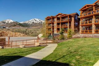 Village at the Shores 201 by Moose Management - Cranmer - 6