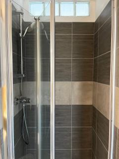 Studio Port Camargue,plage à 200m avec clim,parking,linges de lit inclus - 2