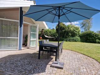 Holiday house by a fantastic beach and free WiFi - Slagelse - 1