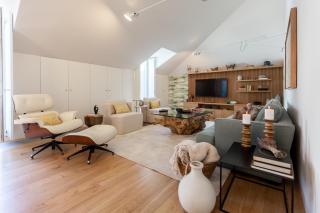 FLH Restauradores Deluxe Apartment with Terrace - Lisbon - 0