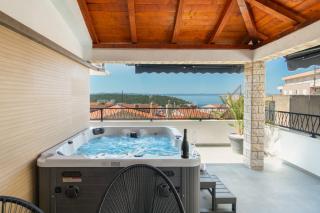 Luxury Dream House Nea with jacuzzi - Makarska - 7