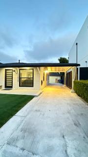 Modern 2BR Stylish & Cozy Unit - Los Angeles - 6