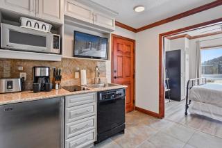 Ski in/out at Westgate Studio, Resort amenities, Multiple Pools, Onsite Spa, & Restaurant 4504B - Park City - 9