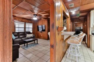 2-2 Beachside Home With Private Pool - New Smyrna Beach - 3