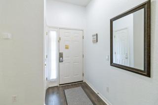 Updated 2BR modern ground floor condo in Bahama Bay - Kissimmee - 3