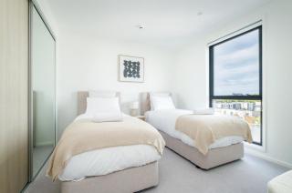 Luxury Penthouse in City - 4