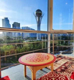 36 3х комн кв на 1-8 человек с ШИКАРНЫМ видом на Байтерек - Astana - 9