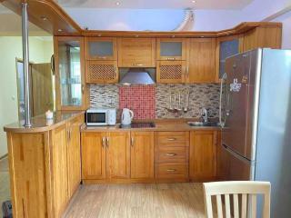 ENTIRE APPARTMENT 2 BEDROOM, LIVING ROOM with Kitchen 100m2 - 8