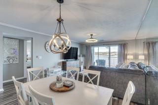 Lakefront Retreat with Community Pool in Osage Beach - Osage Beach - 4