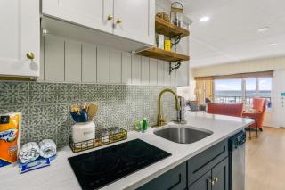 K and J Panama City Beach - 5