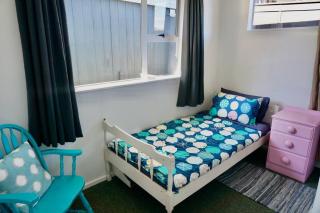 The Green Guesthouse - semi rural family unit LOWER HUTT - Lower Hutt - 3
