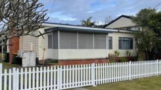 Seastones - Manning Point - 0
