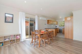 4 Allan Street - Port Fairy - 9
