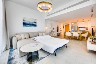 Stylish sea view from new 2BD La Vie - Dubai - 1