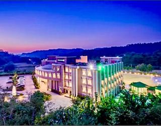 Golden Tulip Chandigarh, Panchkula - Chandīgarh - 1