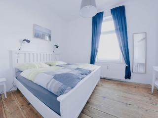 Sloop Villa at Sea - 3