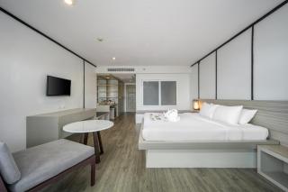 Andamantra Resort and Villa Phuket - Patong Beach - 2