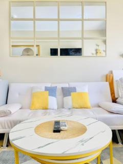 M2 Minimalist and Cozy Studio - Iloilo City - 1