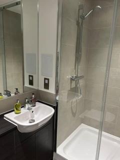 Luxury 2 Bed 2 bath Cntrl London - Londen - 6