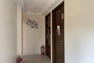 Khotel near T3 Airport - 1