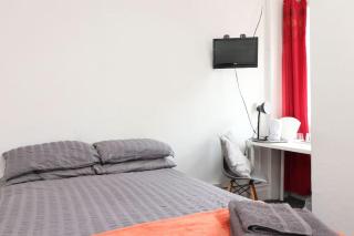 Pebbles guest house - 4