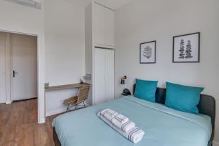 BRP Cannes Center, Four-Bedroom Deluxe Apartment - 5