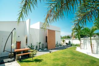 Sunn Lay Pool Villa - Ban Hat Chao Samran - 6