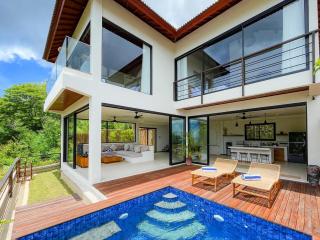 “Above The Coconuts - Villa Subaggio” Kuta Central - Kuta Lombok - 6