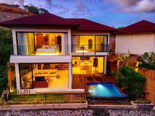 “Above The Coconuts - Villa Subaggio” Kuta Central - Kuta Lombok - 1