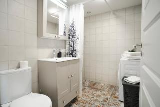 Cozy Loft next to Main Station - Kaunas - 9