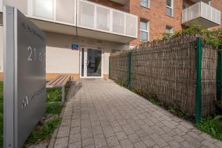 Wróblewskiego Studio with Garden by BookingHost - 8