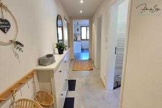 Homely Stay Velosoph Quartier - Familienfreundliches Ferienhaus mit 3 Schlafzimmern, 300m zur Ski-Piste, E-Auto Ladestation - Bayrischzell - 5