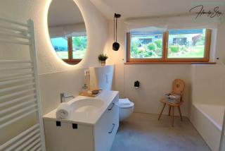 Homely Stay Velosoph Quartier - Familienfreundliches Ferienhaus mit 3 Schlafzimmern, 300m zur Ski-Piste, E-Auto Ladestation - Bayrischzell - 6