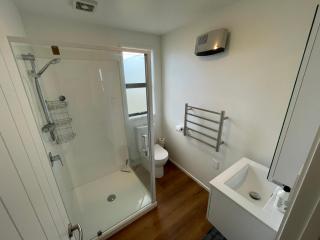 Wanaka easy-living with lake views - Wanaka - 7