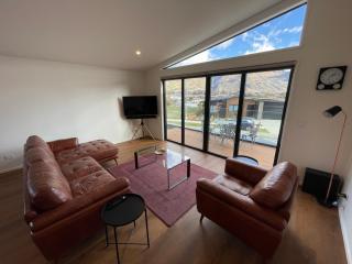 Wanaka easy-living with lake views - Wanaka - 6