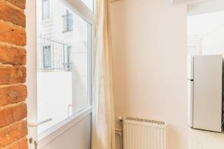 Beautiful 2BR House w/AC 400meters Taksim Square - 4