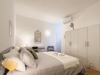 New Modern Apt - Treni 10min - Hiper WiFi - AC - Genova - 3