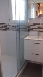 APPT 2 PCES MEZ 40m2 + TERRASSE 7m2 REF 4009 - Le Castellas - 3