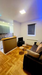 E&M apartment - Zemun - 0
