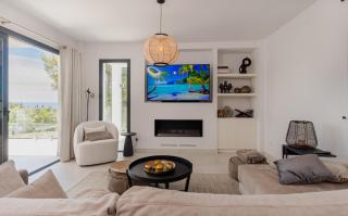 Wonderful Villa Near Beach with Mediterranean Views - Marbella - 4