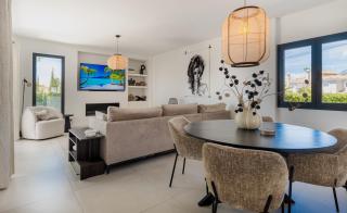 Wonderful Villa Near Beach with Mediterranean Views - 5