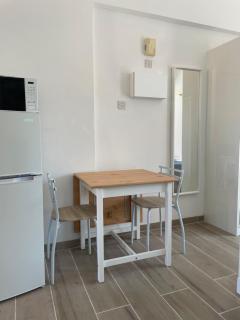 Beach side apartment - Limassol - 7