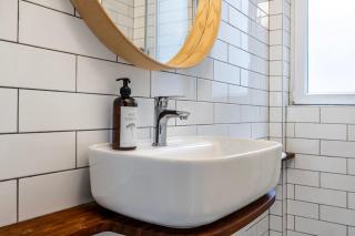 Cihangir Charm:Sunny 1BR Retreat - Istanbul - 3
