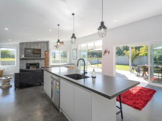 The Summer Stunner - Whitianga Holiday Home - Whitianga - 3
