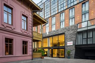Ramada by Wyndham Tbilisi Old City - Tbilisi - 9