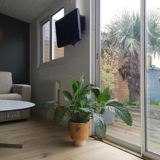 100 m de la plage, maison de vacances cœur de St Gilles - 5