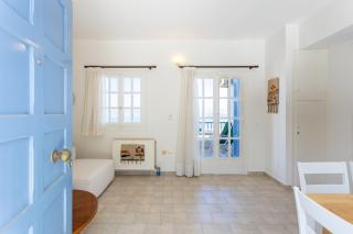Seaview Haven with Private Pool by the beach - Almirón - 3